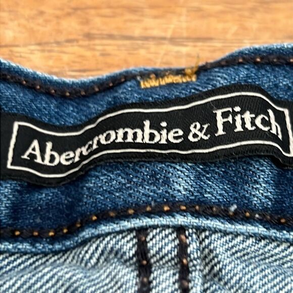 Abercrombie & Fitch jeans cutoffs 24 - Picture 7 of 10